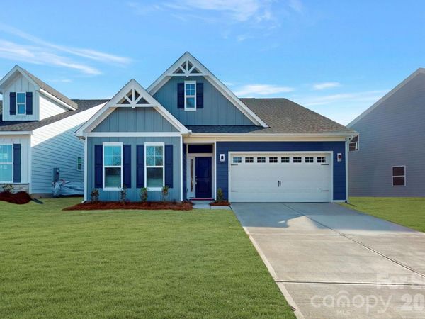 1334 Fremont Drive, Wingate, NC 28174