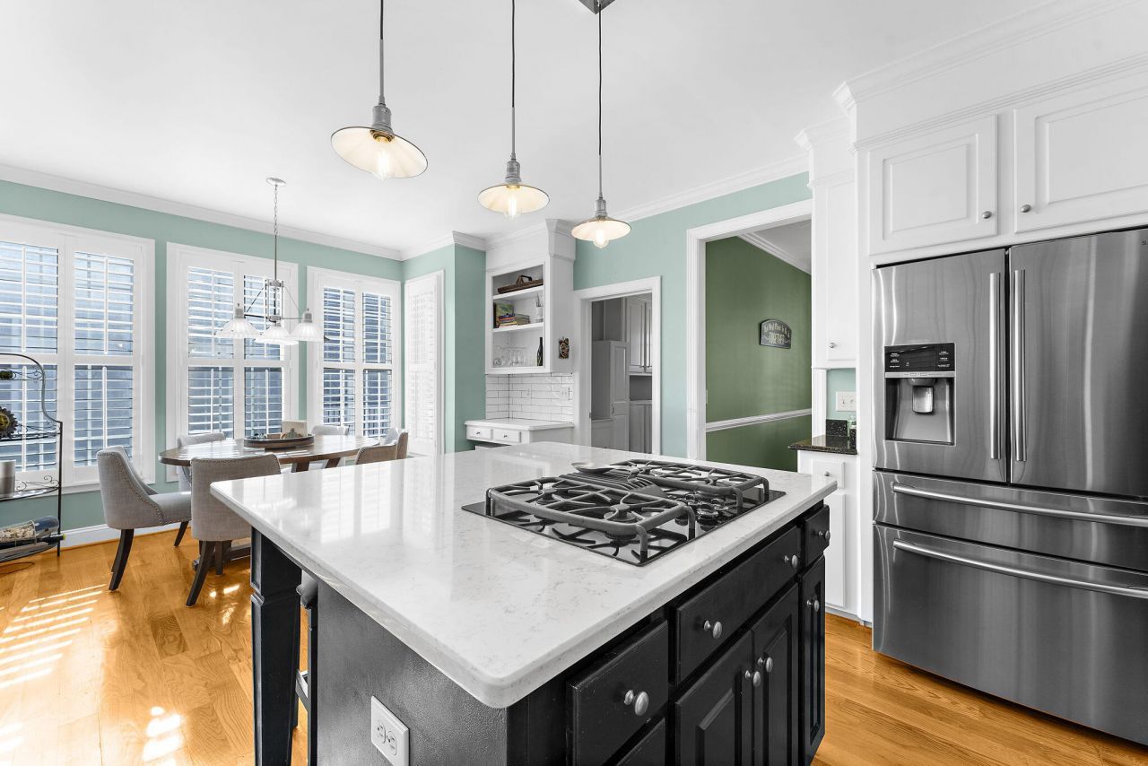 1823 Delacourt Avenue Photo 19