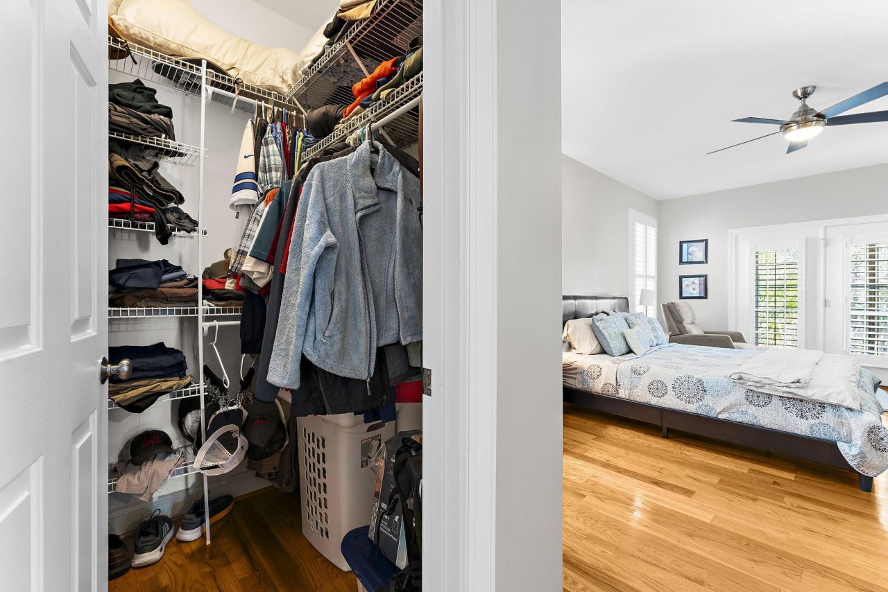 1823 Delacourt Avenue Photo 35