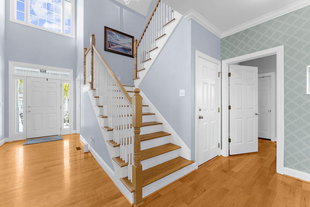 1823 Delacourt Avenue Photo 39