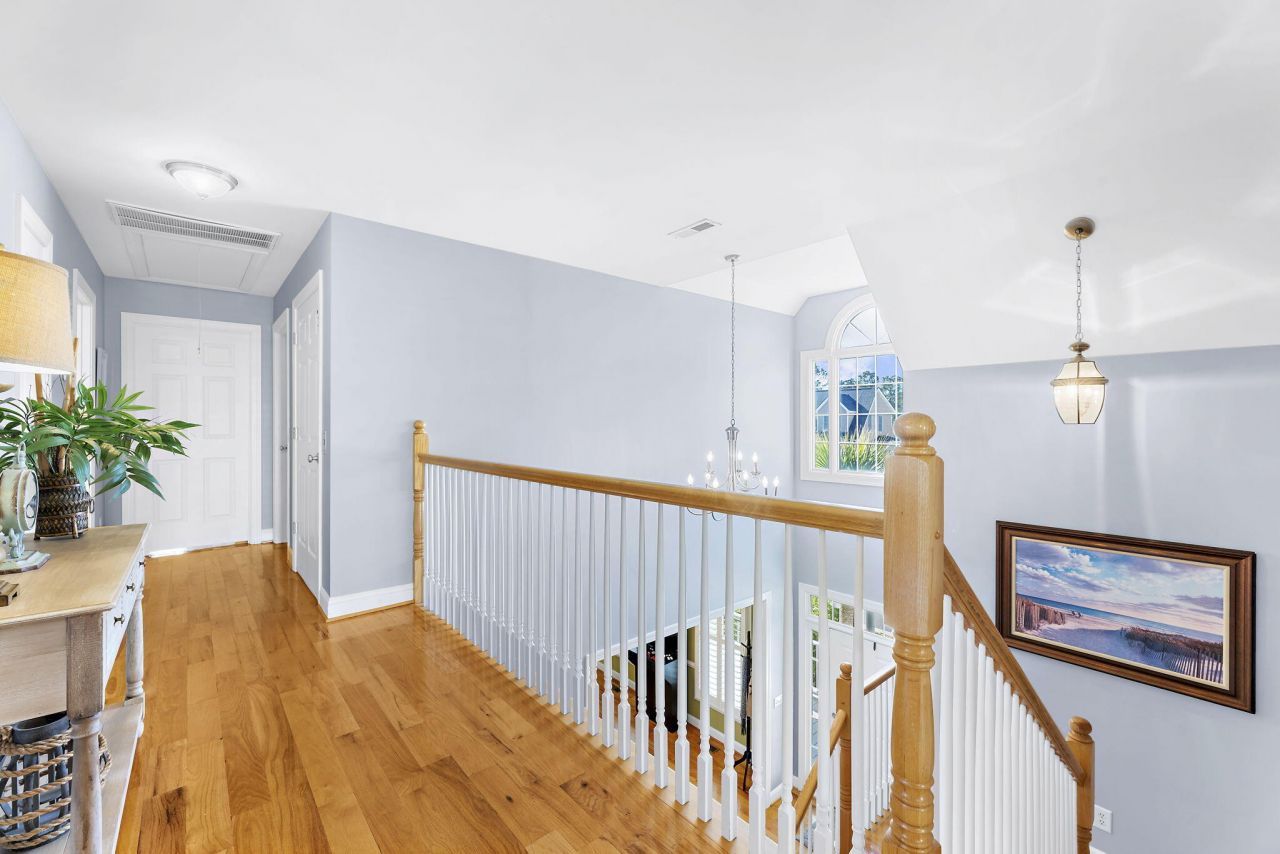 1823 Delacourt Avenue Photo 50