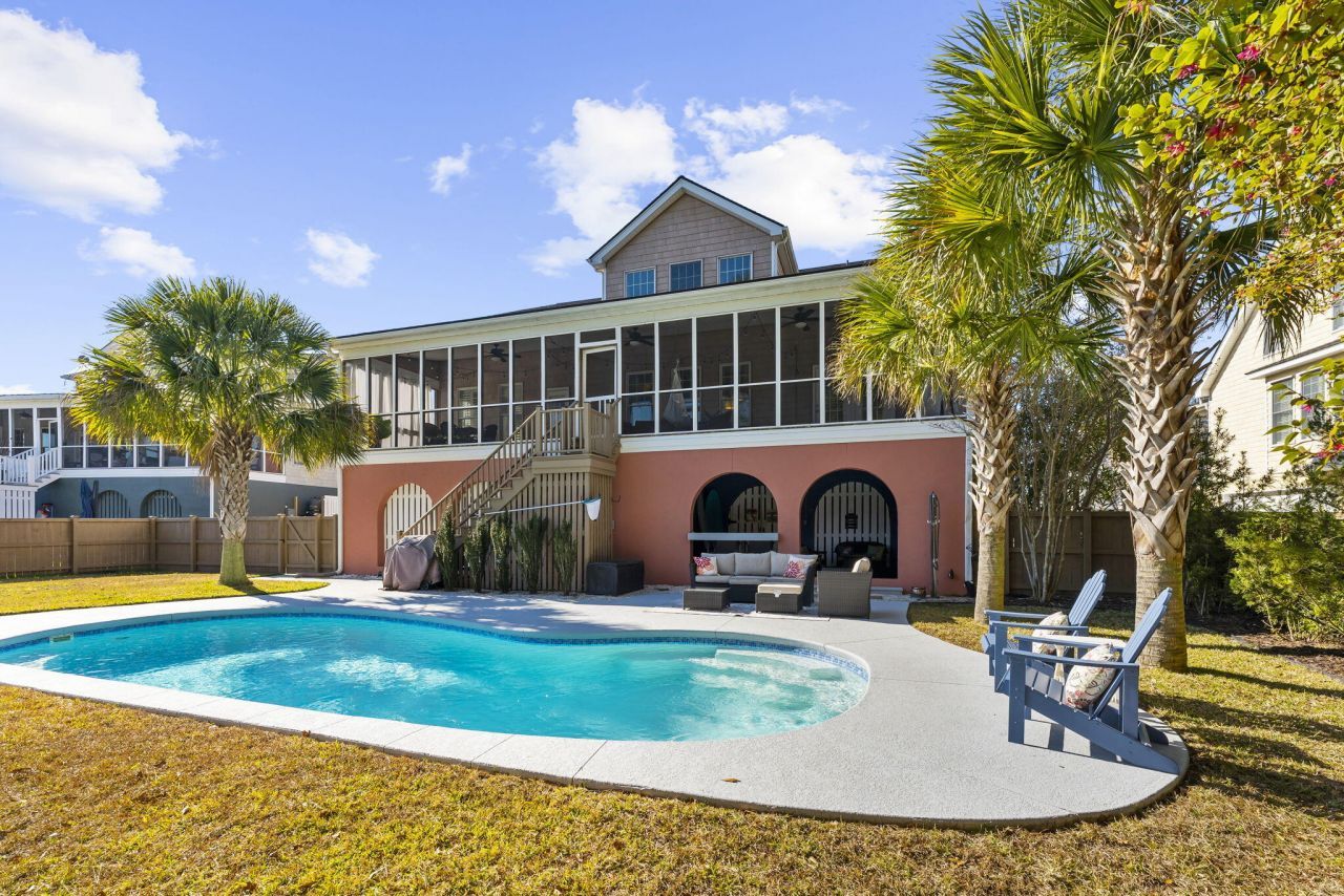 1823 Delacourt Avenue Photo 57