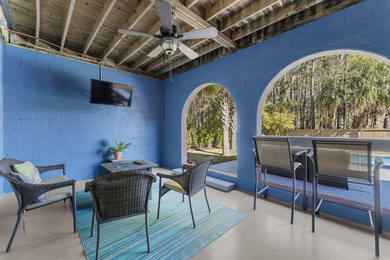 1823 Delacourt Avenue Photo 58