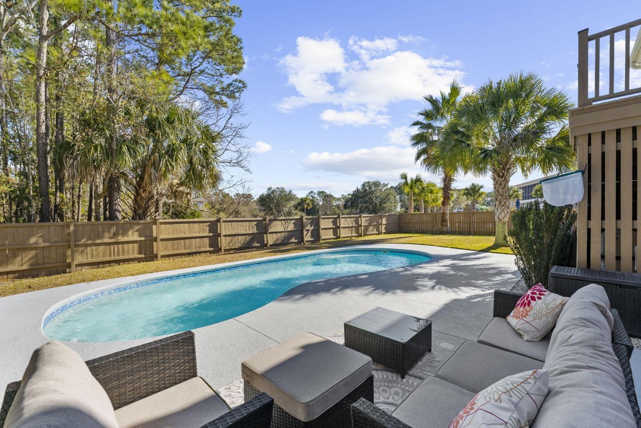 1823 Delacourt Avenue Photo 61