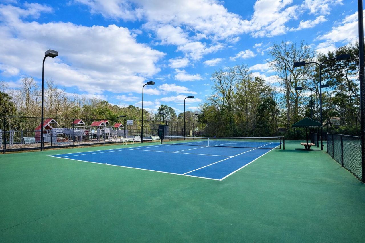 1823 Delacourt Avenue Photo 79