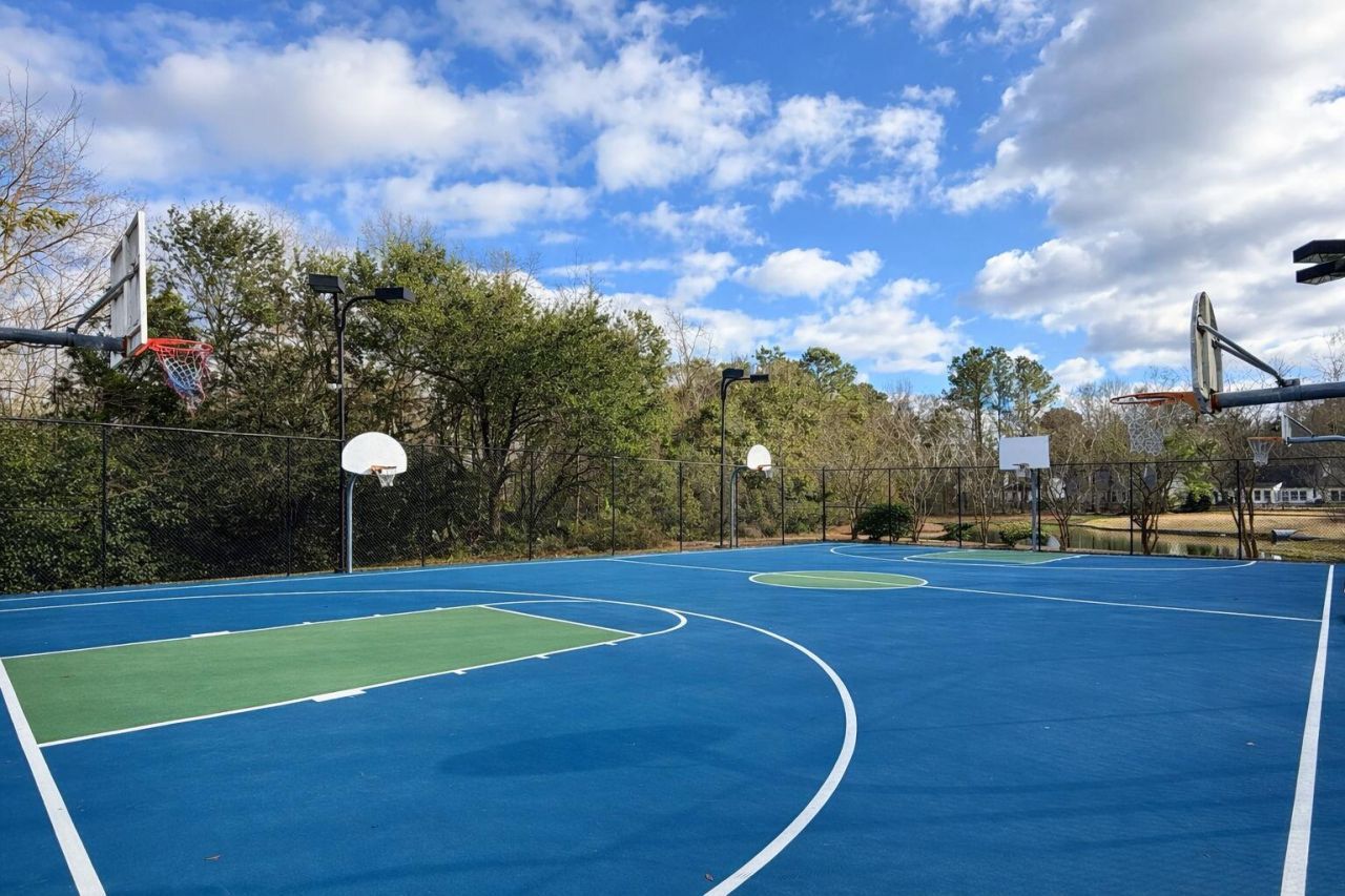 1823 Delacourt Avenue Photo 84