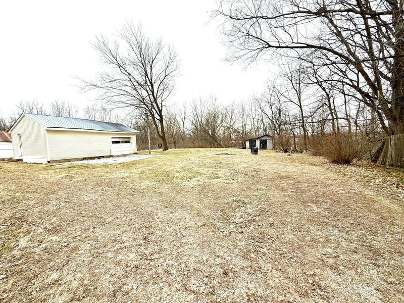 13601 NE Reid Road NW, Jeffersonville, OH 43128 Photo 6
