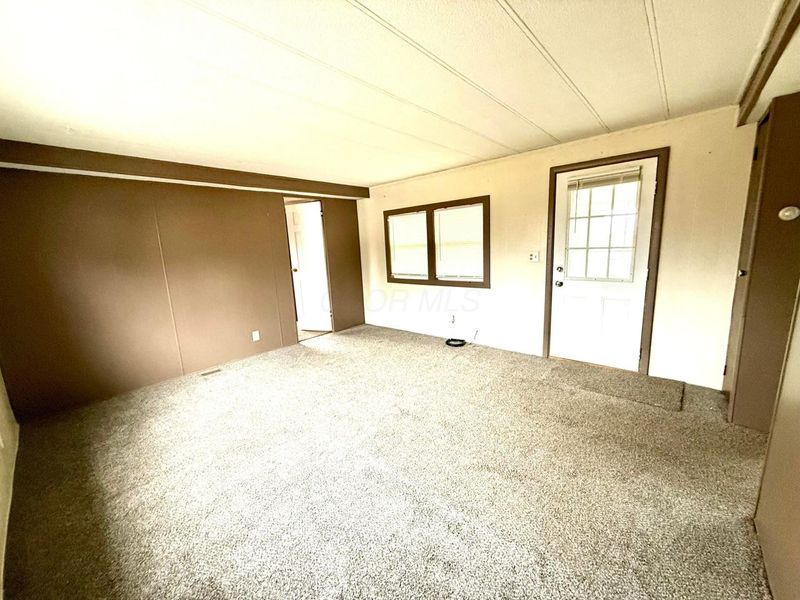 13601 NE Reid Road NW, Jeffersonville, OH 43128 Photo 7