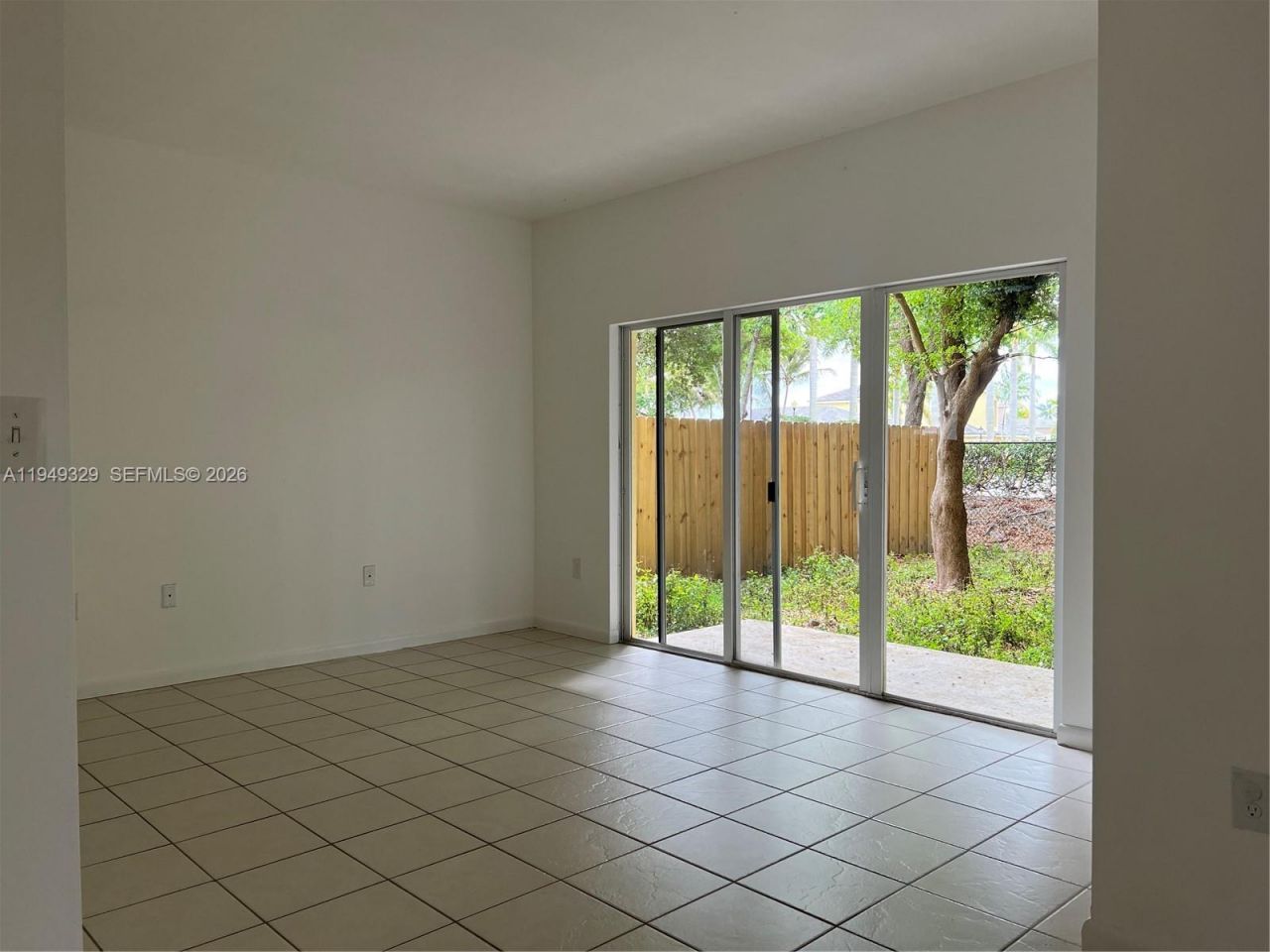 3334 NE 3rd Dr , Homestead, FL 33033 Photo