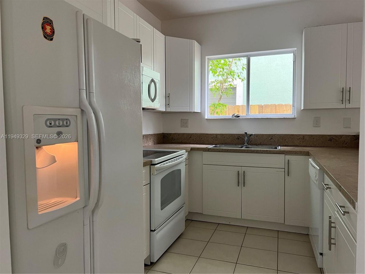 3334 NE 3rd Dr , Homestead, FL 33033 Photo