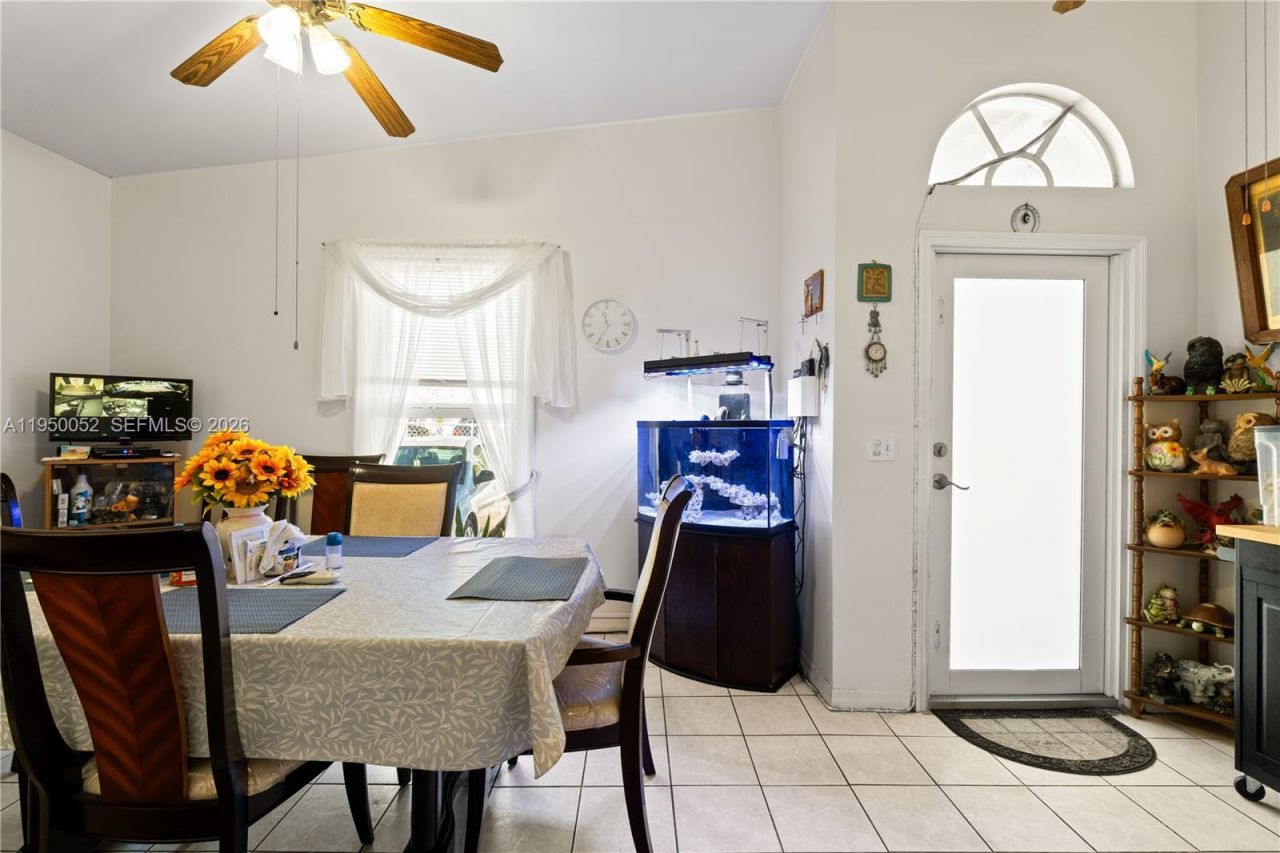 1428 SW 20th St, Miami, FL 33145 Photo