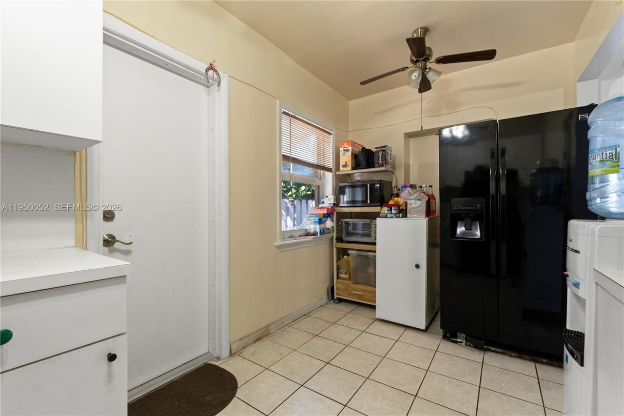 1428 SW 20th St, Miami, FL 33145 Photo