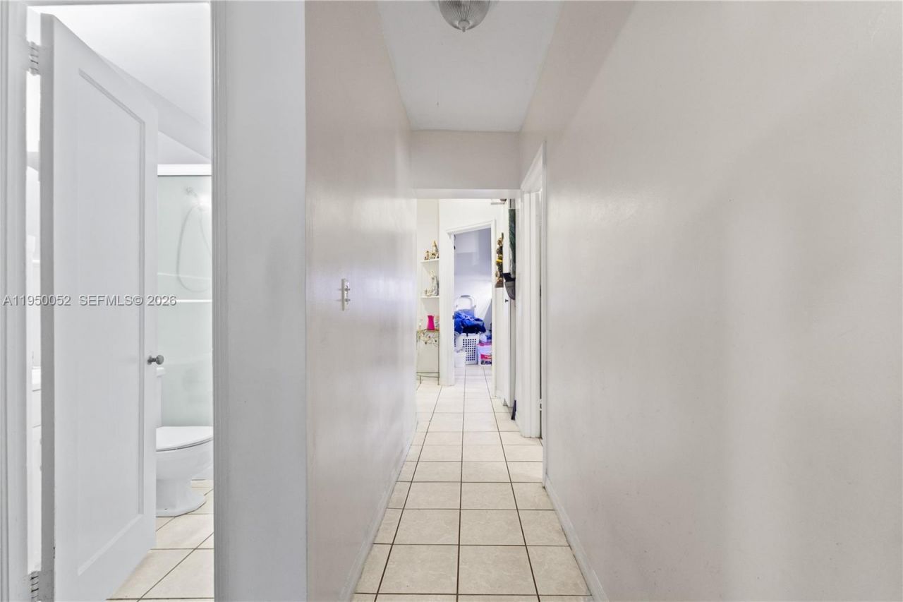 1428 SW 20th St, Miami, FL 33145 Photo