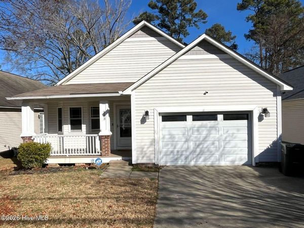 323 Tokay Drive, Fayetteville, NC 28301