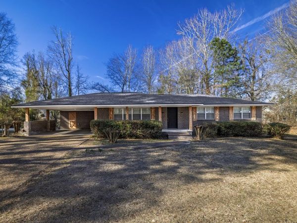 215 N 26Th St Street, Arkadelphia, AR 71923