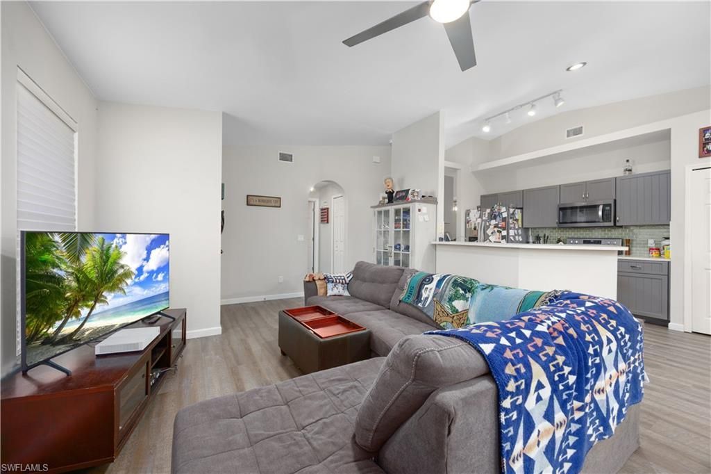 503 Bethany Village Cir, Lehigh Acres, FL 33936 Photo