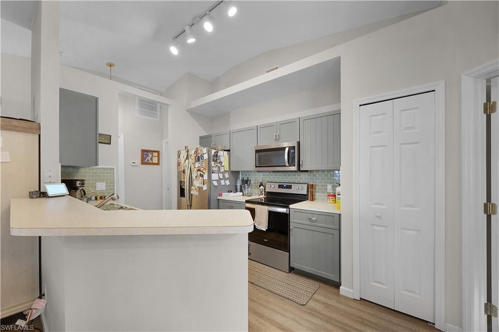 503 Bethany Village Cir, Lehigh Acres, FL 33936 Photo