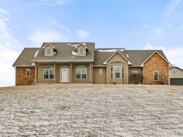 2360 SE 108th Street, Runnells, IA 50237