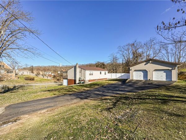 38 Terrace Rd, Millsboro, PA 15348