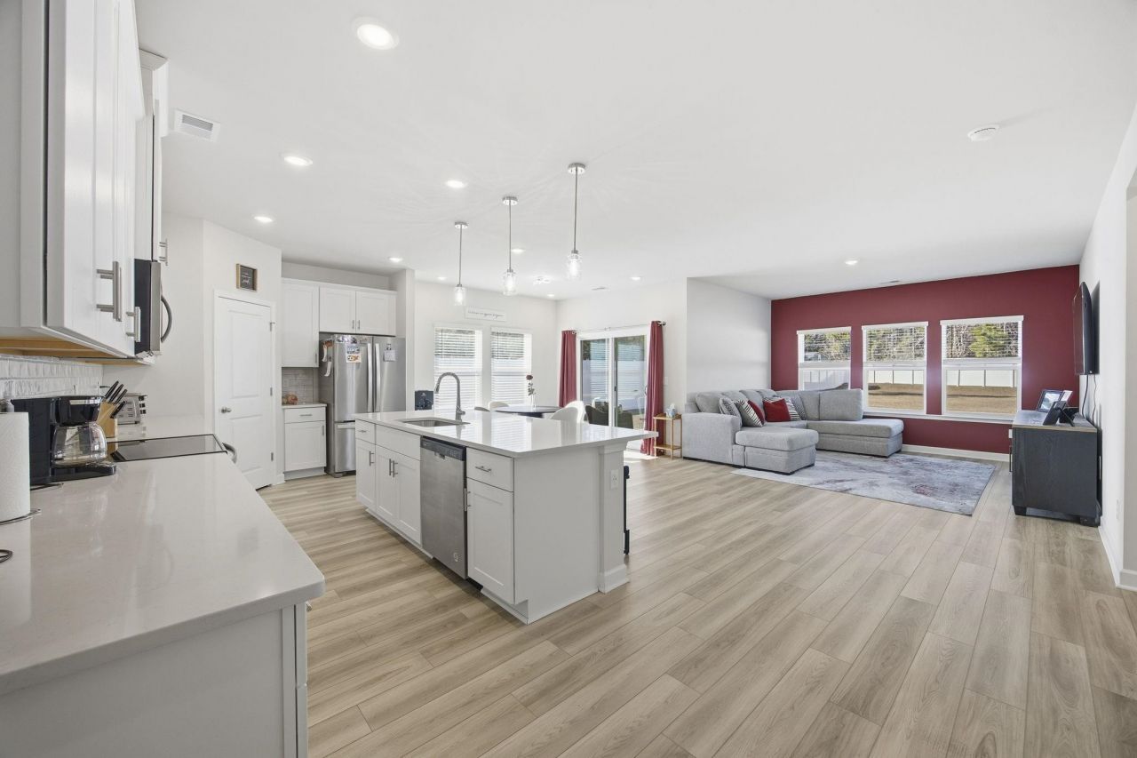 964 Maya Layne Dr. Photo 11