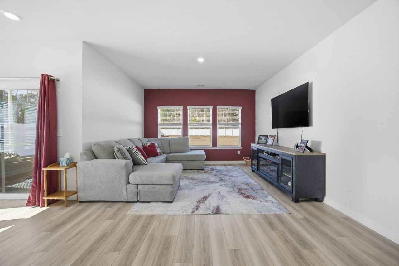 964 Maya Layne Dr. Photo 3