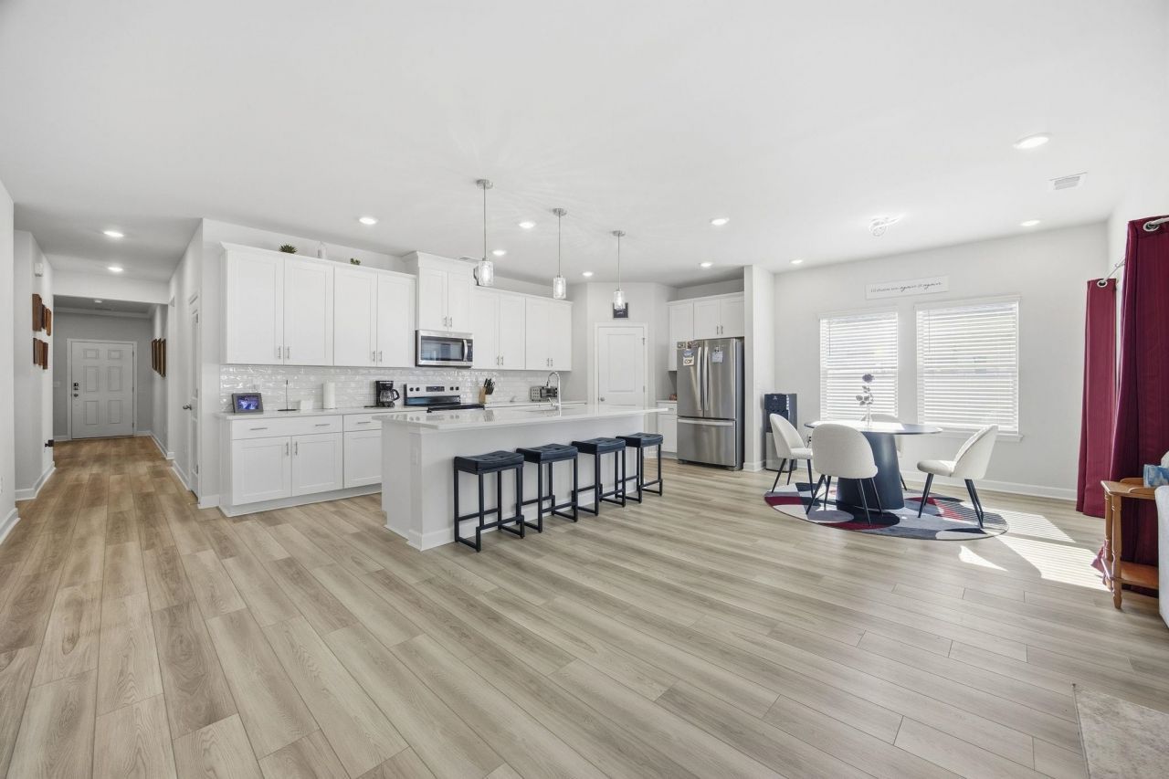 964 Maya Layne Dr. Photo 7