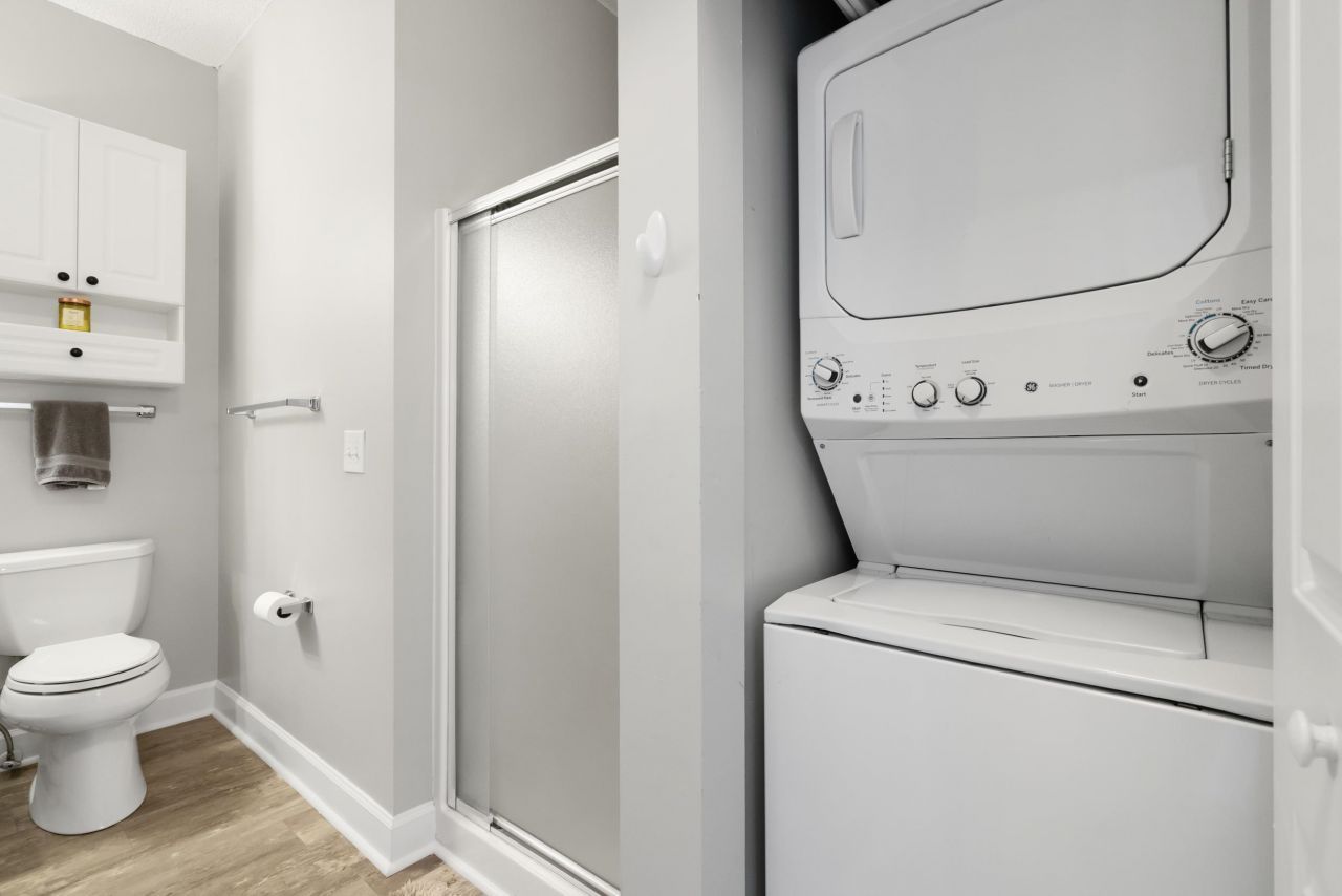 4870 Dahlia Ct. Photo 23