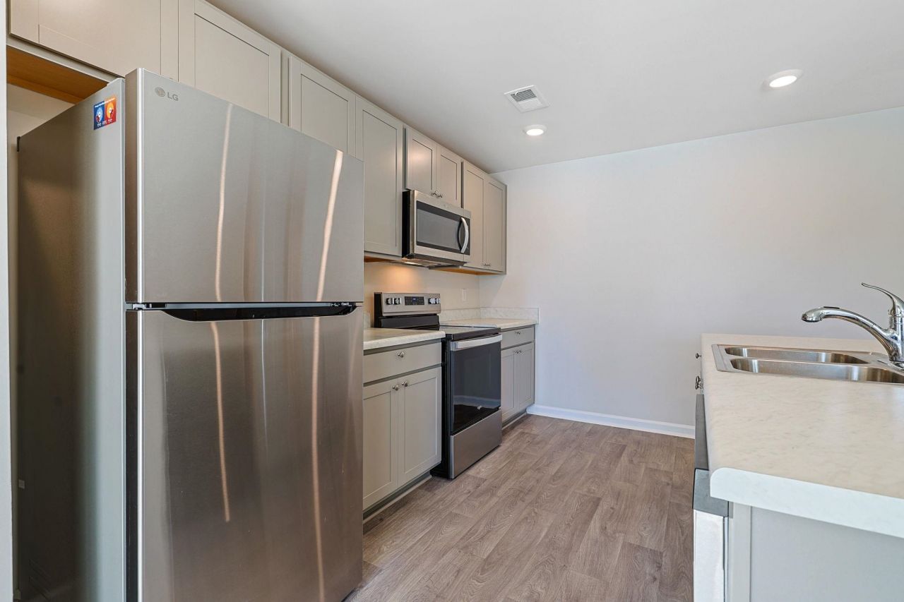 270 Jeff Waters Circle Photo 10