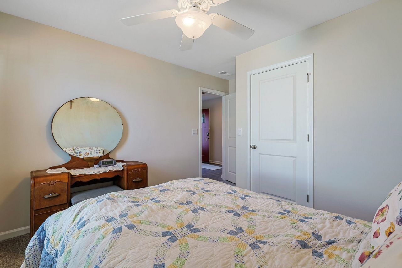 270 Jeff Waters Circle Photo 16