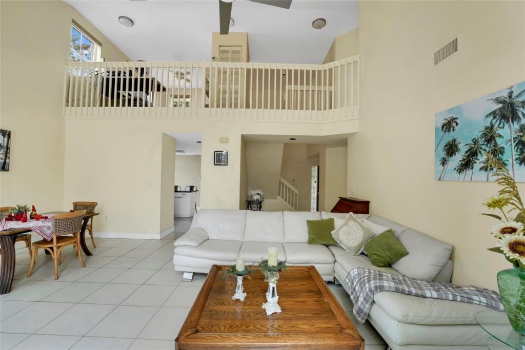 3130 N 38th Avenue, Hollywood, FL 33021 Photo