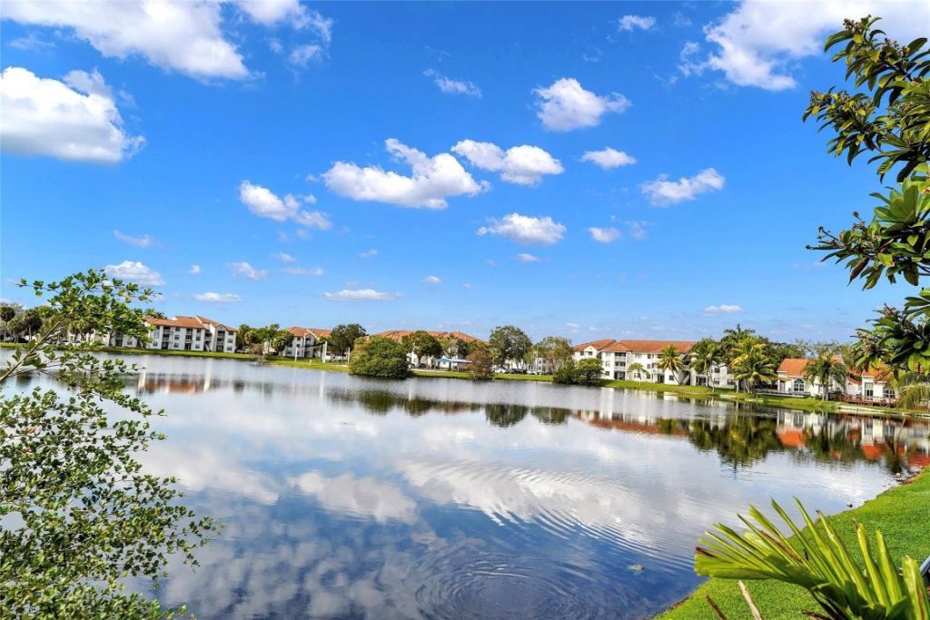 3130 N 38th Avenue, Hollywood, FL 33021 Photo