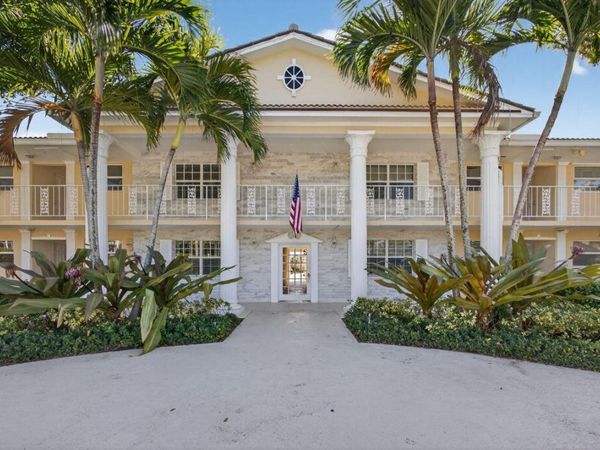 478 Tequesta Drive, Unit #209, Tequesta, FL 33469