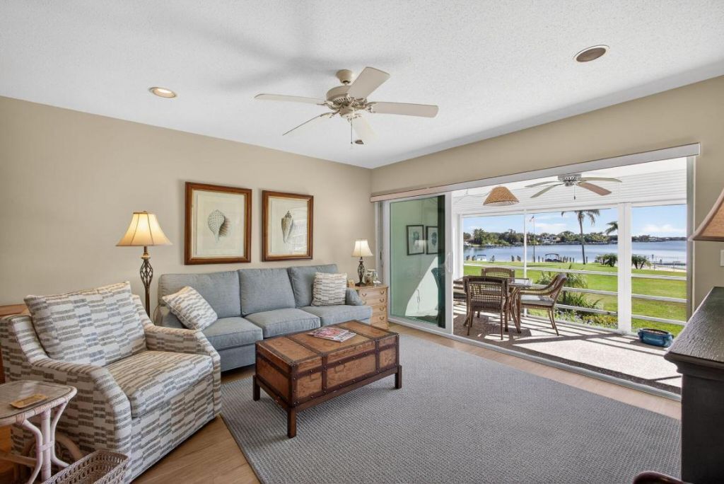 478 Tequesta Drive, Unit #209, Tequesta, FL 33469 Photo