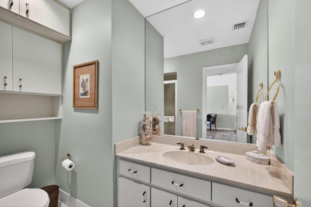 478 Tequesta Drive, Unit #209, Tequesta, FL 33469 Photo