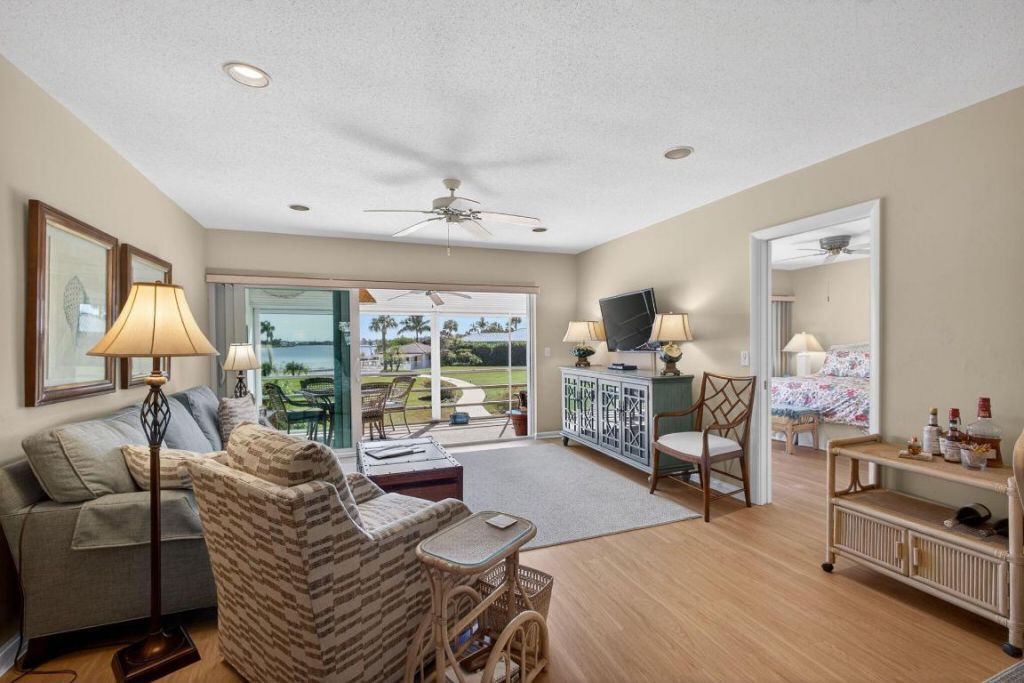 478 Tequesta Drive, Unit #209, Tequesta, FL 33469 Photo