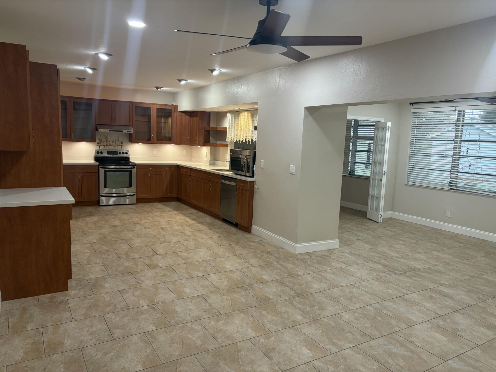 5507 Mckinley Street, Hollywood, FL 33021 Photo