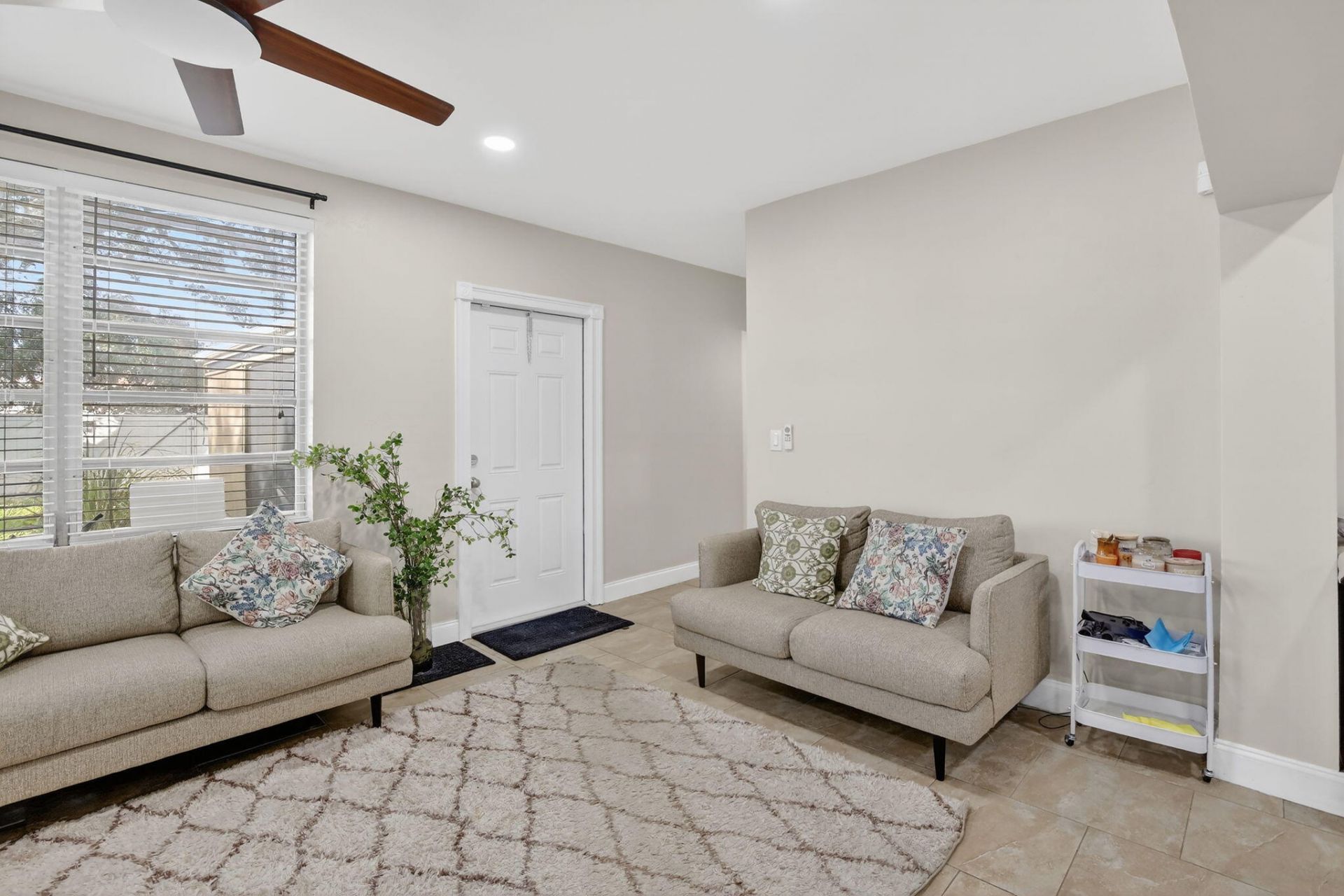 5507 Mckinley Street, Hollywood, FL 33021 Photo