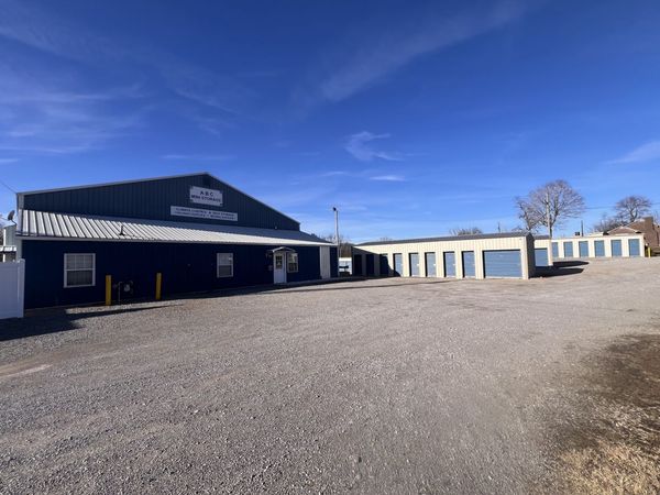 1767 Burgess Falls Rd , Cookeville, TN 38506