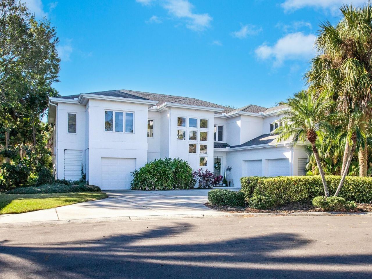 5018 63rd Drive W, Bradenton, FL 34210 Photo