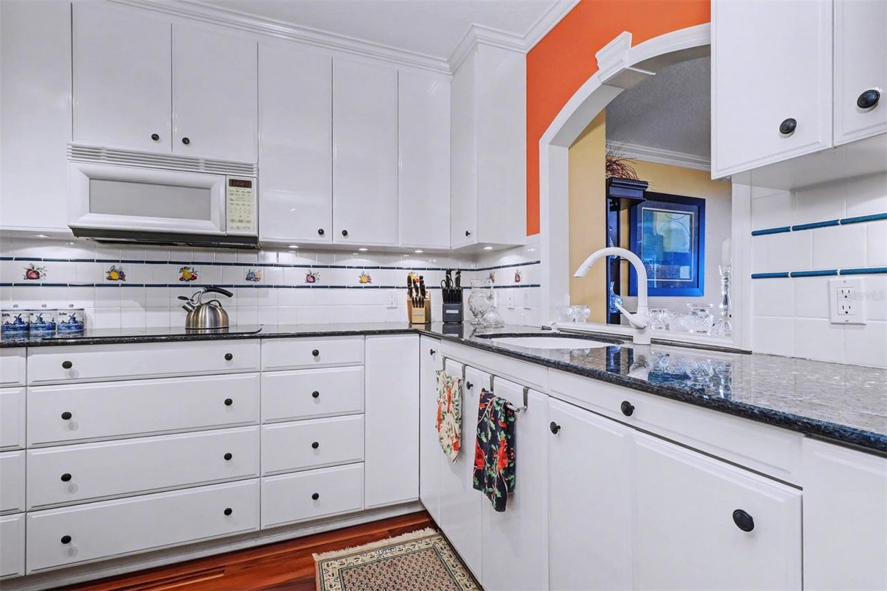 16500 Gulf Boulevard, Unit 755, North Redington Beach, FL 33708 Photo