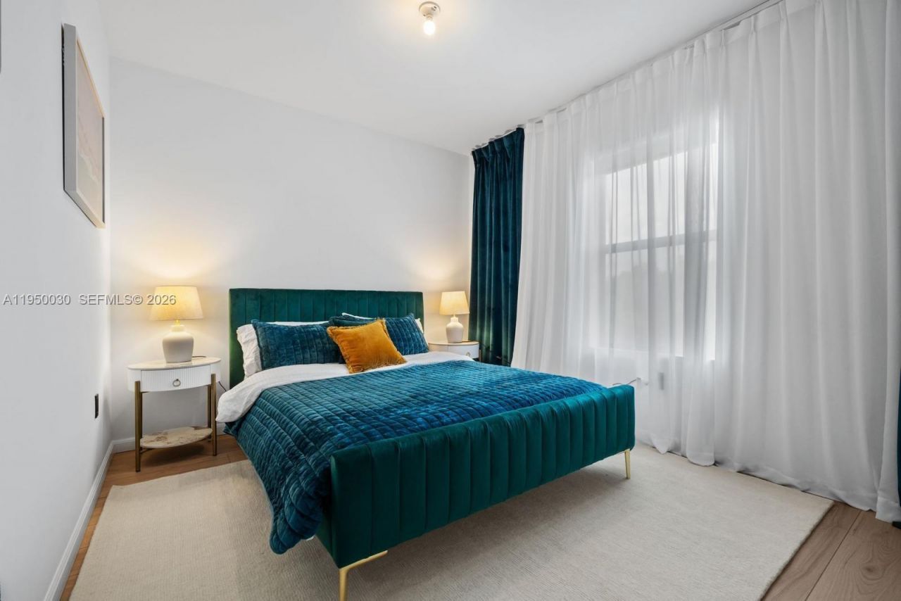 421 NW 17th St, Fort Lauderdale, FL 33311 Photo