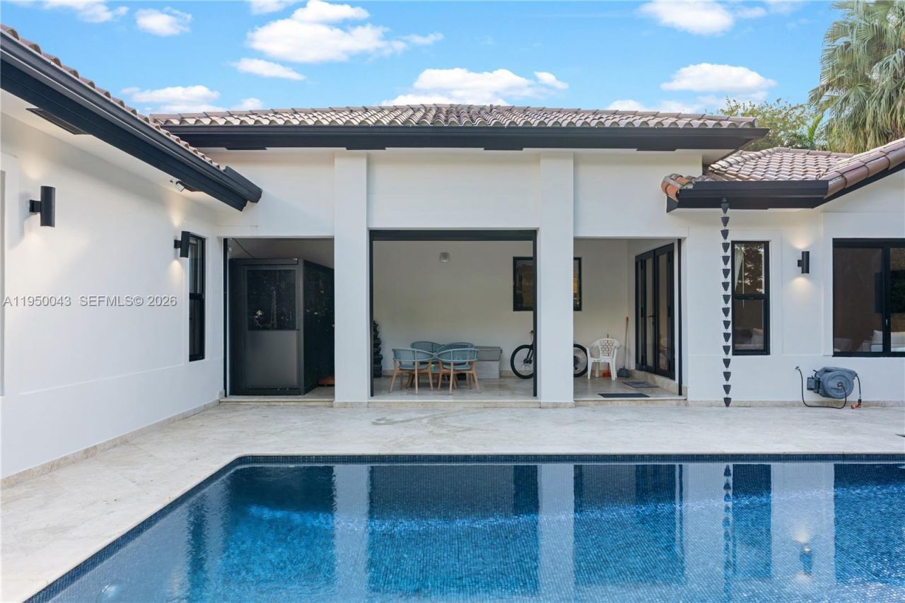 7345 SW 96th St, Pinecrest, FL 33156 Photo