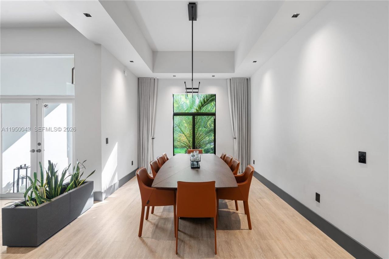 7345 SW 96th St, Pinecrest, FL 33156 Photo