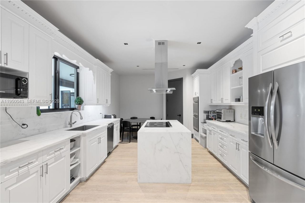 7345 SW 96th St, Pinecrest, FL 33156 Photo