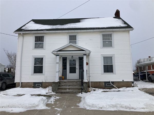 5 Freeman Avenue, Middleport, NY 14105