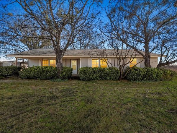 16067 McLennan Road, Troy, TX 76579