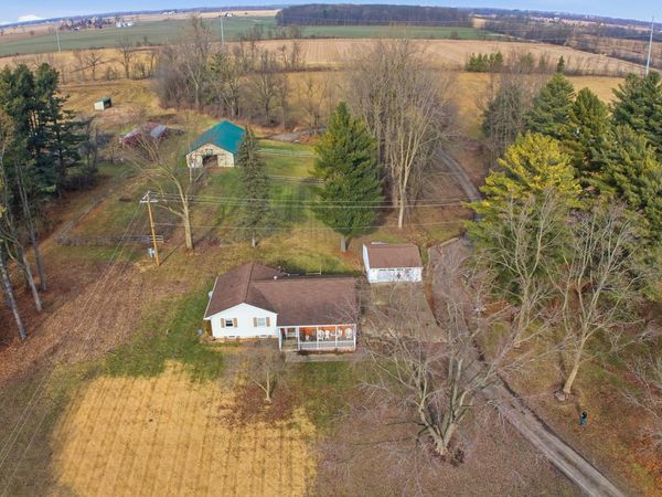 9378 Smith Road, Tecumseh, MI 49286