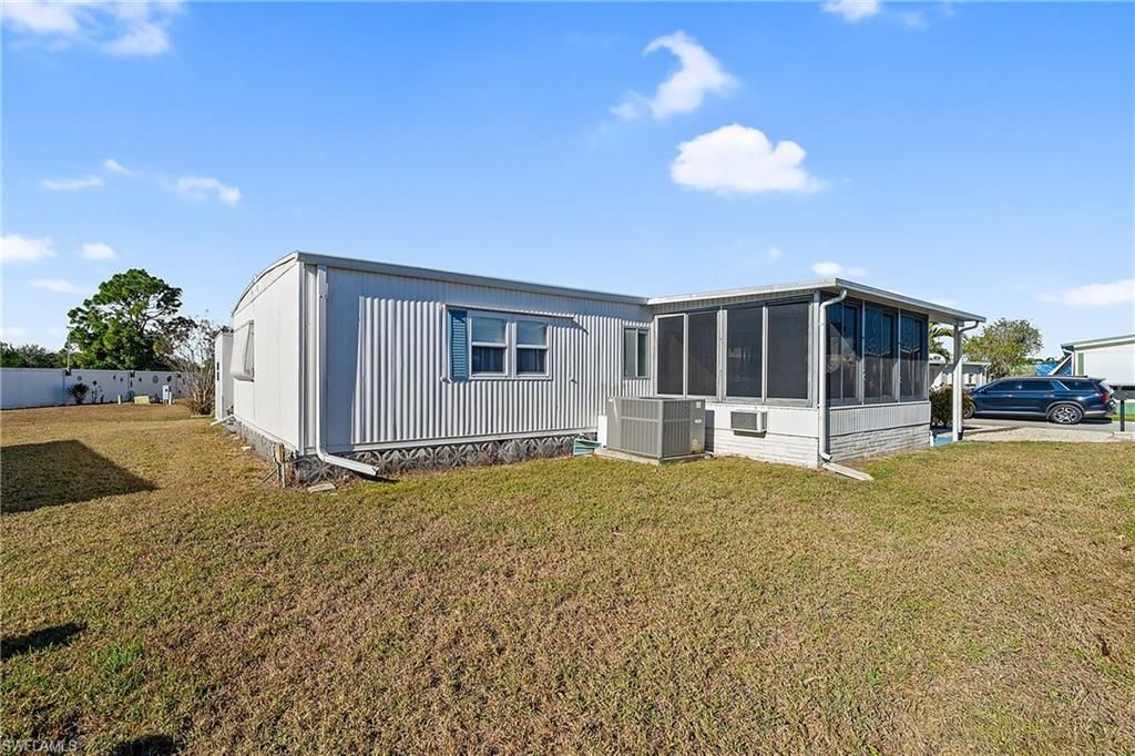 77 Snead Dr, North Fort Myers, FL 33903 Photo
