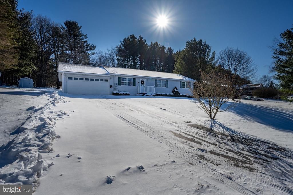 711 Heritage Drive, Oakland, MD 21550 Main Photo