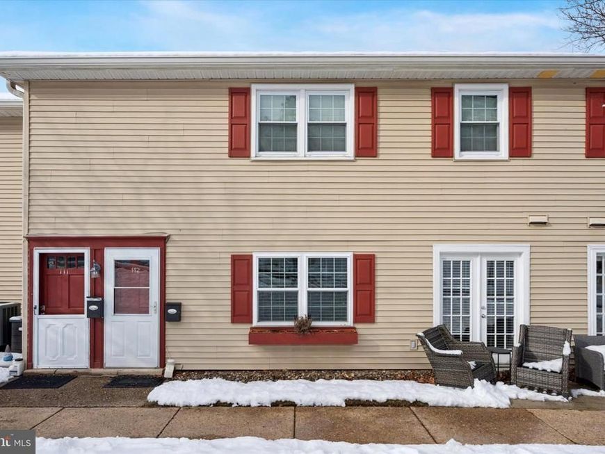 112 Yardley Commons, Yardley, PA 19067 Main Photo